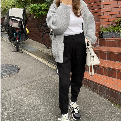 Taperd knit pants(Black)