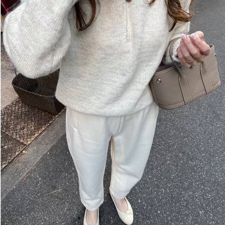 Taperd sweat pants(Ivory)