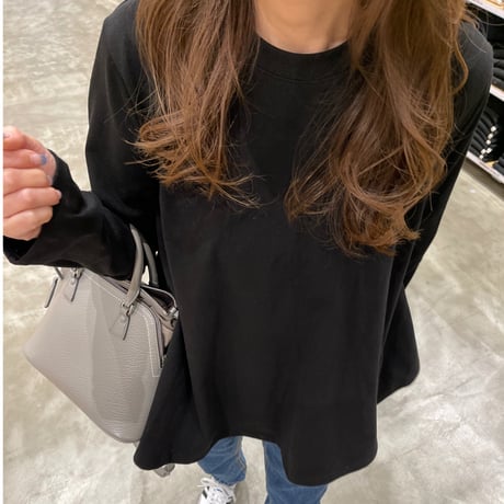 A-line flare t-shirts (Black)
