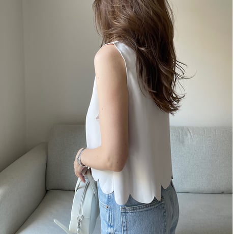 Scallop tops