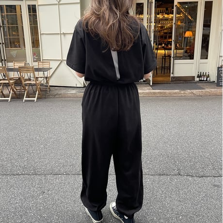 Back slit allinone(Black)