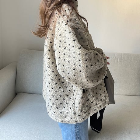 Dot boa outer (Beige)