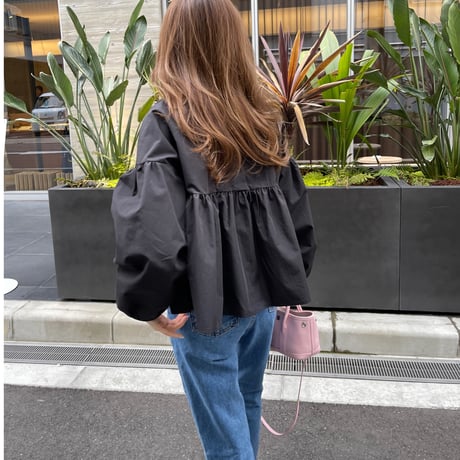 Balloon sleeve teard blouse(Black)