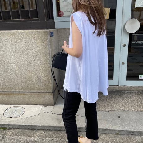 Wide flare cutsew(White)