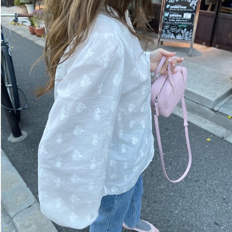 Flower lace blouse