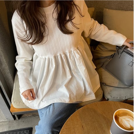 Volume flare pullover (White)