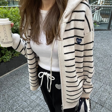 Heart knit foodie (Boader ivory)