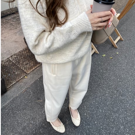 Taperd sweat pants(Ivory)