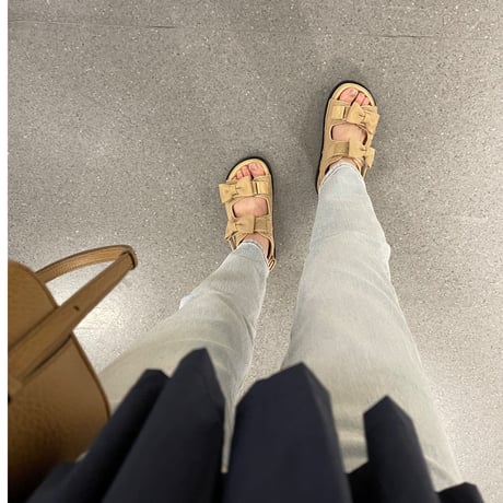 Ribbon sandal