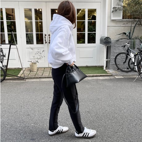 Quilted tapered pants (Black)