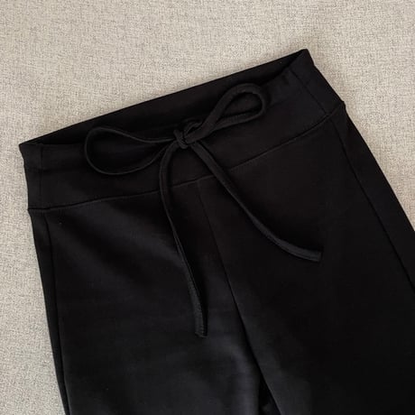 Slit capri pants