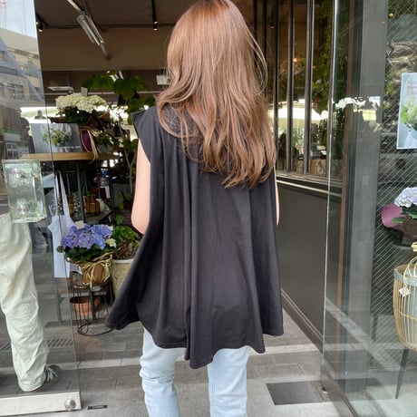 Wide flare cutsew(Black)