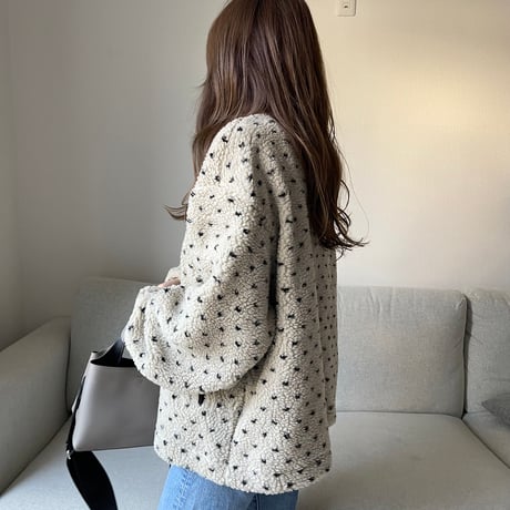 Dot boa outer (Beige)