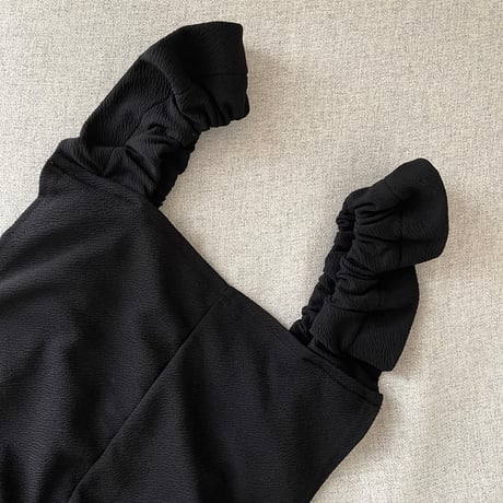 Sholder frill salopetto(Black)