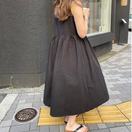 Simple box onepiece(Black)