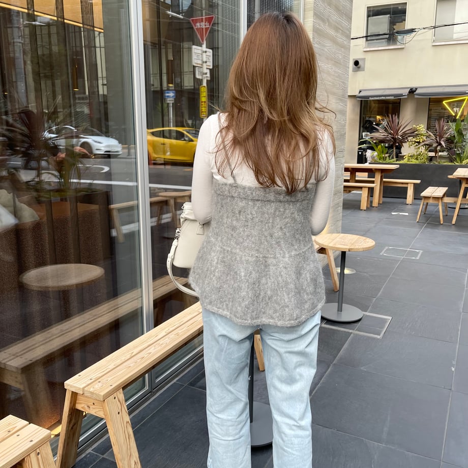 6984cc0ff19c23a13b1cb7a3
