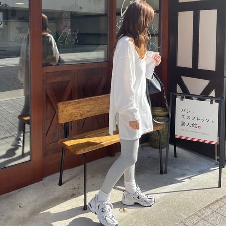Over long t-shirts (White)