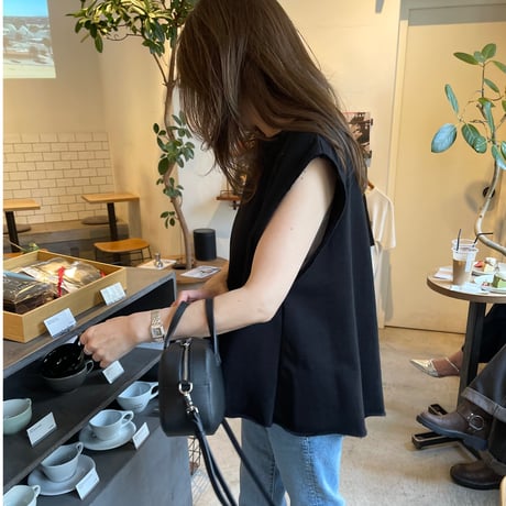 Tuck flare sweat tops(Black)