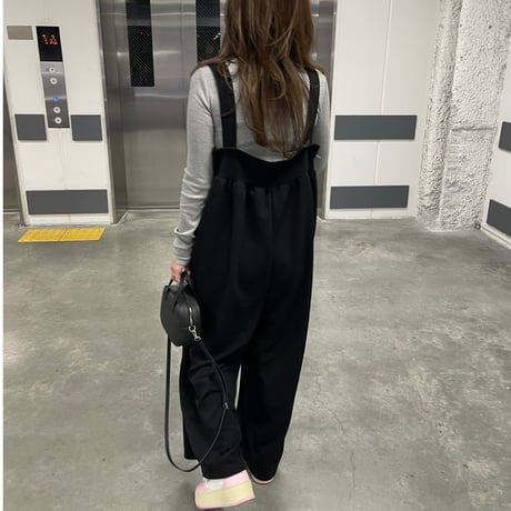 Wide pants salopetto(Black)
