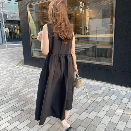 Simple box onepiece(Black)