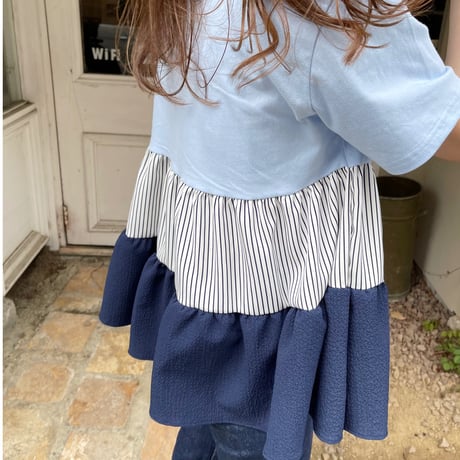 Teard stripe frill tops (Blue)