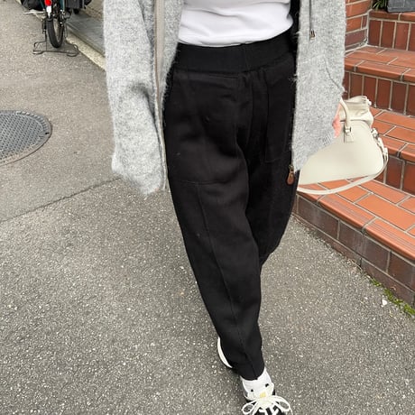Taperd knit pants(Black)