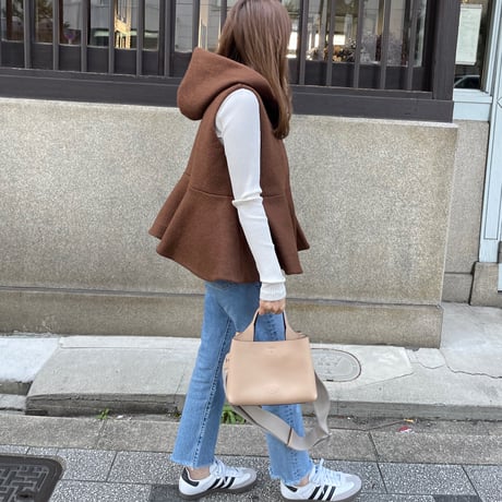 【In the morning】WOOL MOHAIR FLARE VEST(BROWN)
