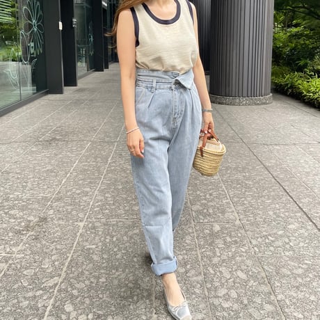 High-waist jogger denim
