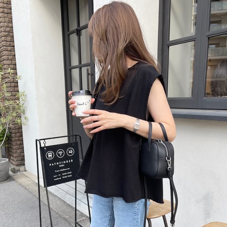 Tuck flare sweat tops(Black)