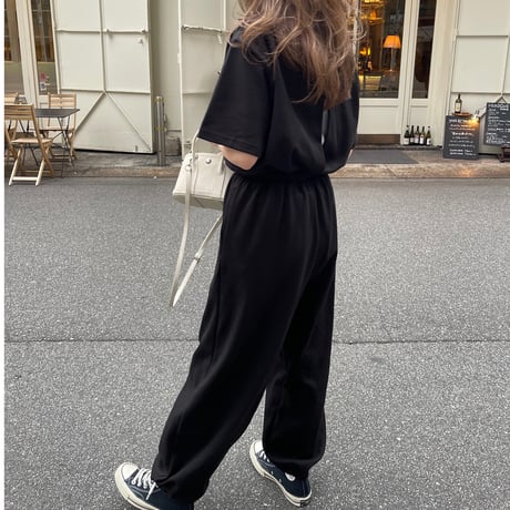 Back slit allinone(Black)