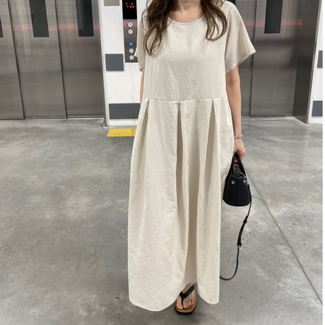 Mellow long onepiece(Beige)
