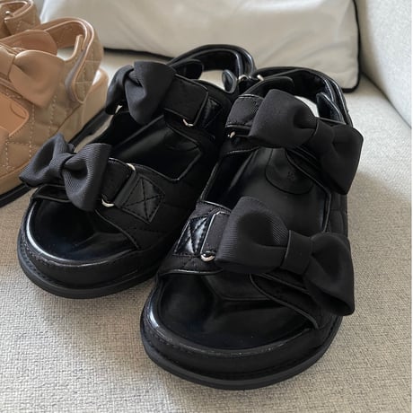 Ribbon sandal