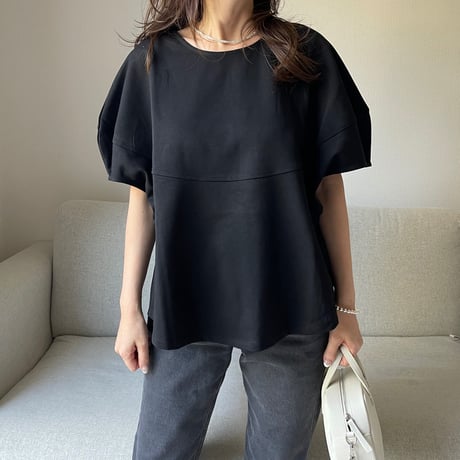 Volume sleeve tops(Black)