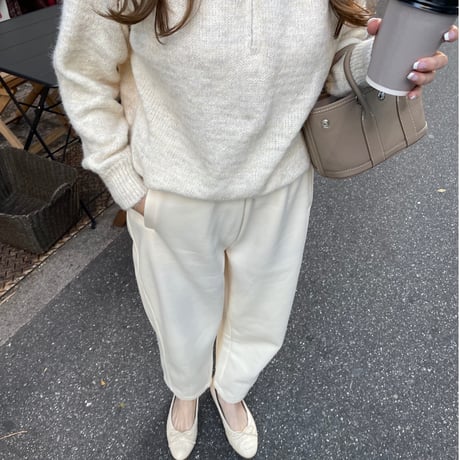 Taperd sweat pants(Ivory)