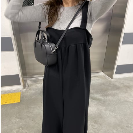 Wide pants salopetto(Black)