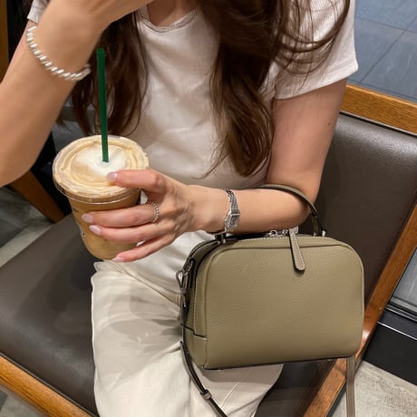 Compact leather bag(Garage)