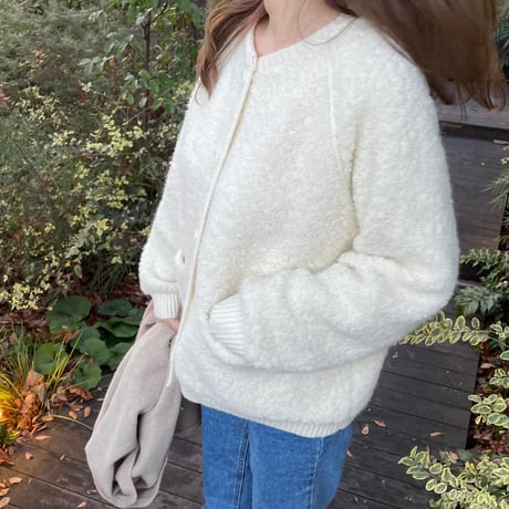Bouclé knit cardigan (Ivory)