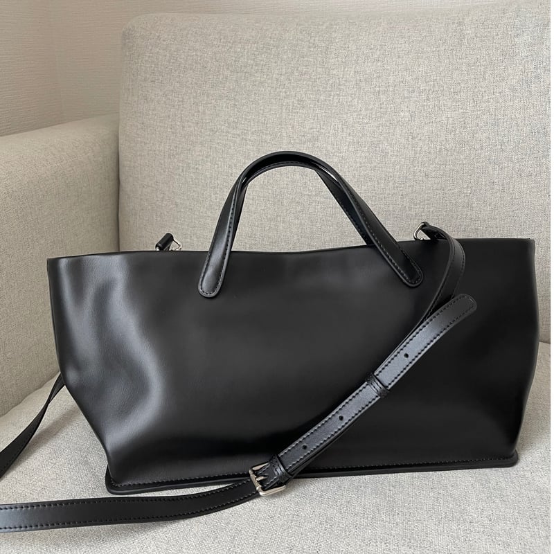 Leather large tote bag(Black) | K