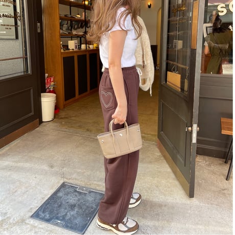 Heart sweat pants (Brown)