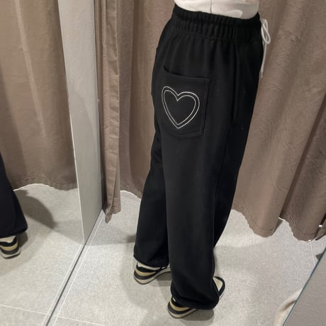 Heart sweat pants (Black)