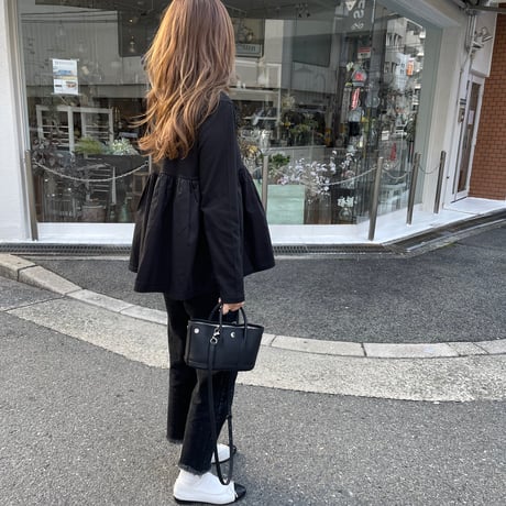Flare gather tops(Black)
