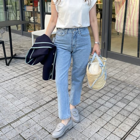 High waist taperd denim (Light blue)