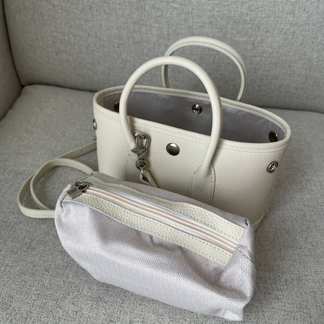 Leather mini tote bag(Ivory)