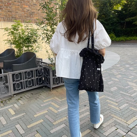 Flower frill tote bag(Black)