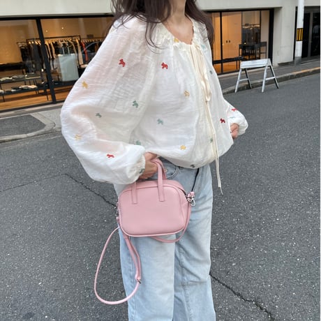 Embroidery ribbon blouse