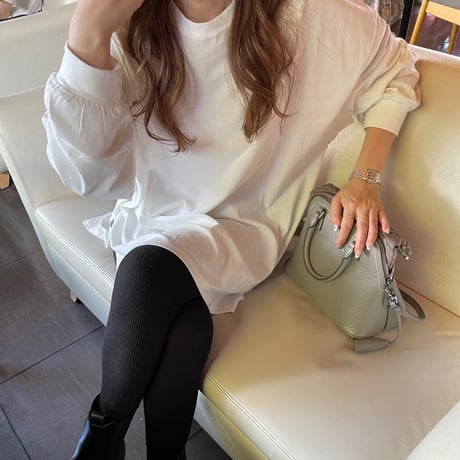 Over long t-shirts (White)