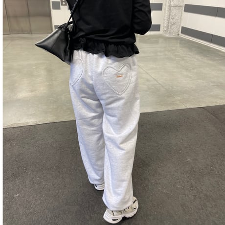 Heart pocket sweat pants(Light gray)