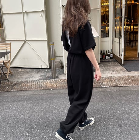 Back slit allinone(Black)
