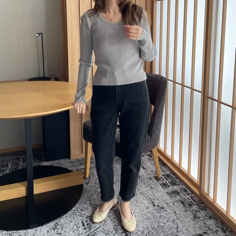 Round neck rib knit(Gray)