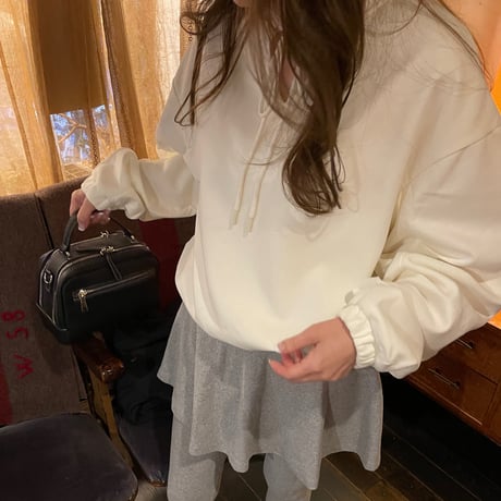 Balloon ribbon sweat